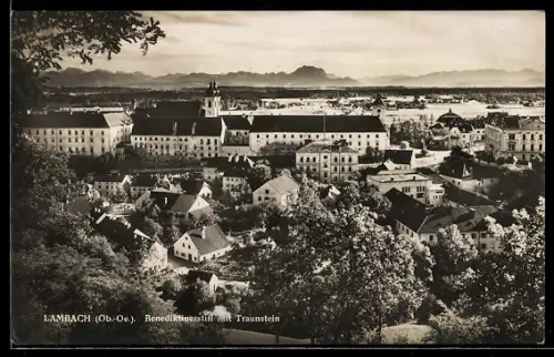 AK Lambach /Ob. Öst., Benediktinerstift mit Traunstein