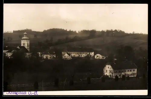 AK Krenglbach O.-G., Panorama mit Kirche