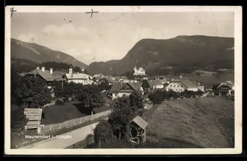 AK Mauterndorf i. Lungau, Dorfpanorama mit Schloss