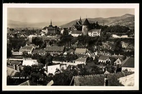 AK Krems a. d. D., Panorama mit Altstadt und Türmen