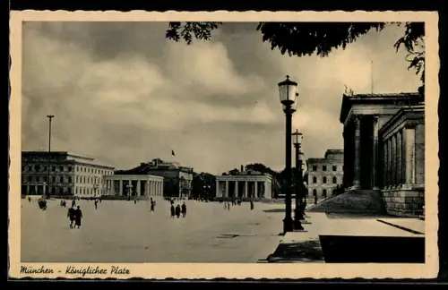 AK München, Königlicher Platz