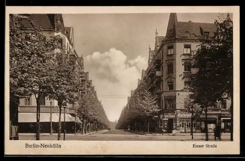 AK Berlin-Neukölln, Emser Strasse mit Restaurant Hackepeter