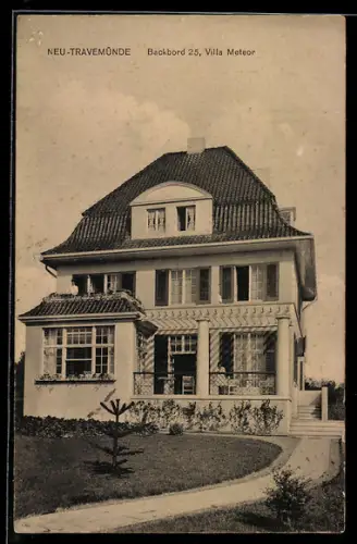 AK Neu-Travemünde, Hotel Backbord 25, An der Villa Meteor