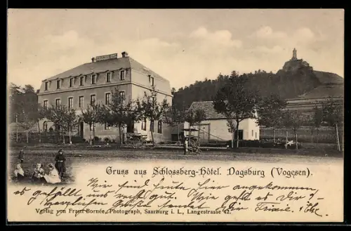 AK Dagsburg /Vogesen, Schlossberg-Hotel mit Feld