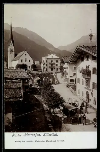 AK Mairhofen /Zillertal, Strassenpartie mit Blick auf die Kirche