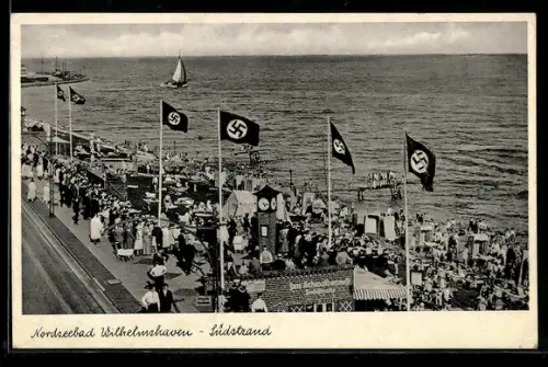 AK Wilhelmshaven, Südstrand, Strandpromenade mit flaggen
