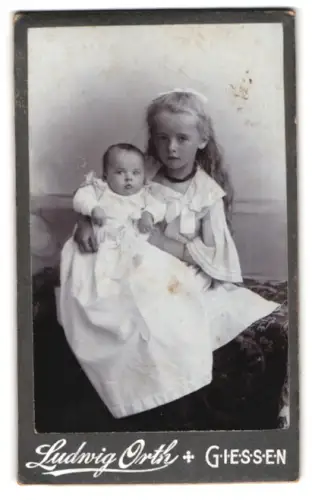 Fotografie Ludwig Orth, Giessen, Porträt zweier Kinder