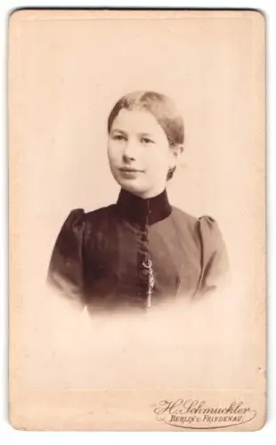 Fotografie H. Schmuckler, Berlin, Königstrasse 52, Porträt einer jungen Frau