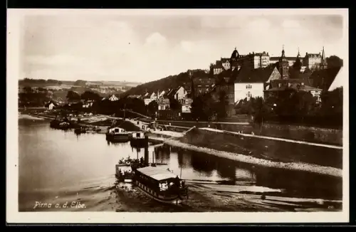 AK Pirna a. d. Elbe, Ortsansicht mit Schloss und Dampfschiff
