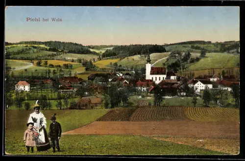 AK Pichl bei Wels, Dorfpanorama mit Kirche und Feldern