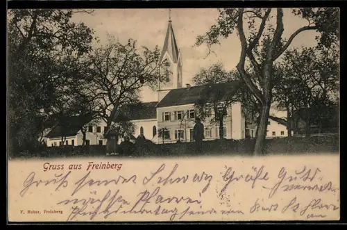 AK Freinberg, Kirche mit Häusern und Bäumen