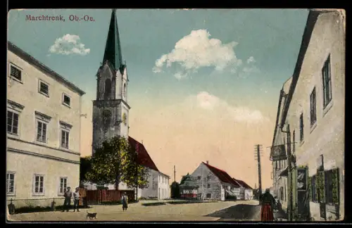 AK Marchtrenk /Ob.-Oe., Platz mit Kirche, Pavillon und Häusern