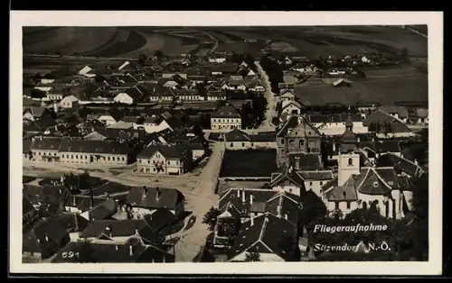 AK Sitzendorf /N.-Ö., Ortsansicht mit Strassenkreuzung, Fliegeraufnahme