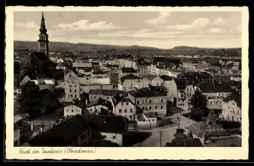 AK Ried im Innkreis, Stadtpanorama mit Kirche