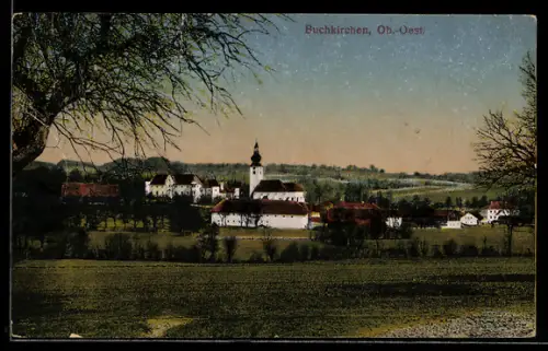 AK Buchkirchen /Ob.-Oest., Teilansicht mit Kirche