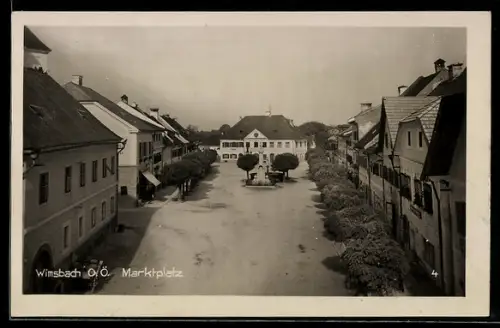 AK Wimsbach /O.-Ö., Marktplatz mit Brunnen