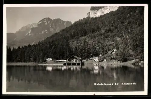 AK Kramsach / Reintalensee, Bootshaus am Ufer, Wald- und Bergpanorama