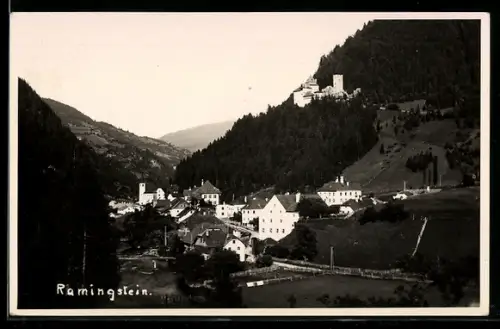 AK Ramingstein, Dorf mit Schloss auf Felsen
