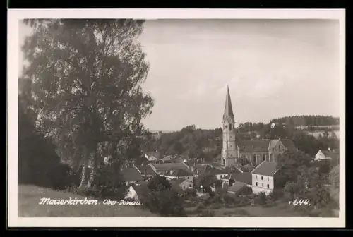 AK Mauerkirchen /Ober-Donau, Panorama mit Kirche