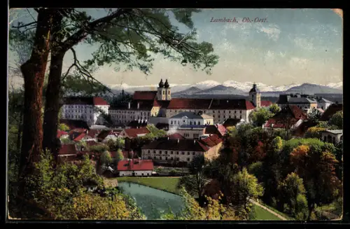 AK Lambach /Ob. Öst., Panorama mit Stiftskirche