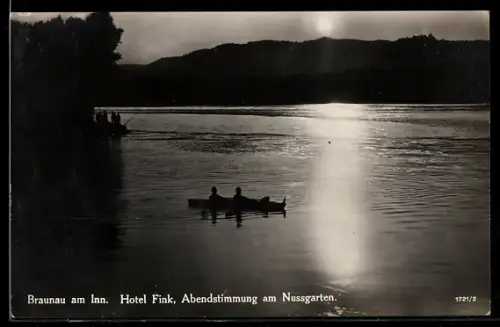 AK Braunau am Inn, Hotel Fink, Abendstimmung am Nussgarten