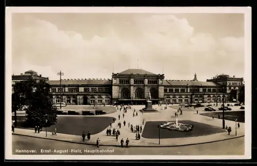 AK Hannover, Hauptbahnhof mit Ernst-August-Platz