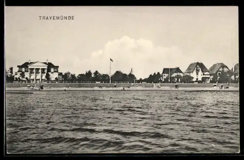 AK Travemünde, Strandpromenade mit Villen und Seeblick
