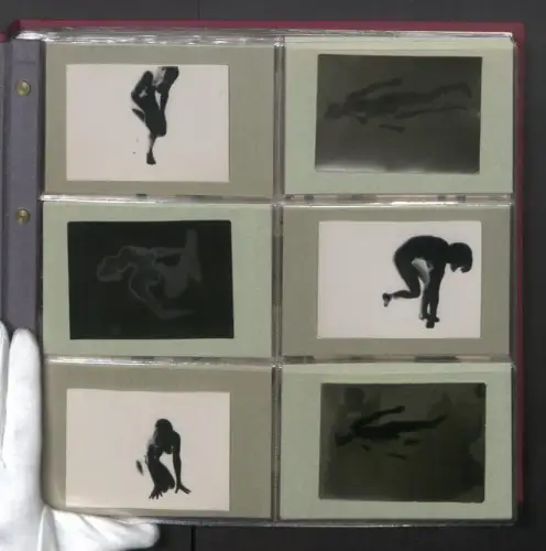 Fotoalbum mit 143 Fotografien, experimentelle Aktfotografie mit Silhouettenstudien, Bewegungsstudie