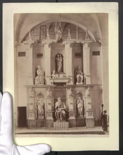 Fotografie Angelo Pedo, Roma, Ansicht Roma, Mose - Michealangelo S. Pietro in Vinculis, Trockenstempel unten rechts