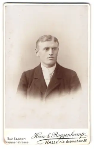 Fotografie Hein & Roggenkamp, Halle /S., Gr. Ulrichstr. 36, Portrait eines jungen Mannes