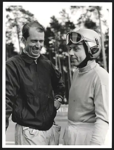 Fotografie Auto-Rennen 24 Stunden von Le Mans, Mercedes Benz 300 SLR Rennfahrer John Fitch & Pierre Levegh