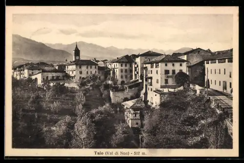 AK Taio /Val di Non, Veduta panoramica del paese con montagne sullo sfondo