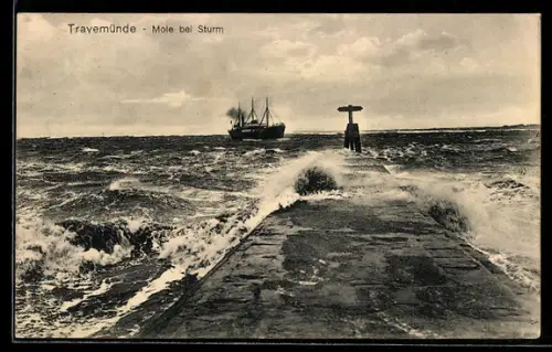 AK Travemünde, Mole bei Sturm