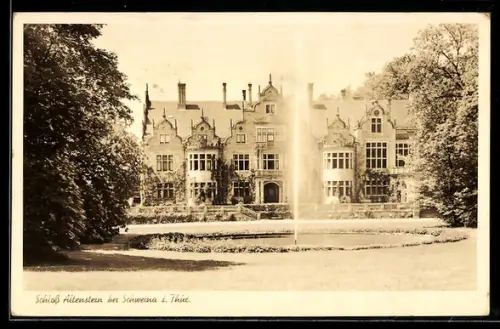 AK Schweina i. Thür., Schloss Altenstein mit Brunnen