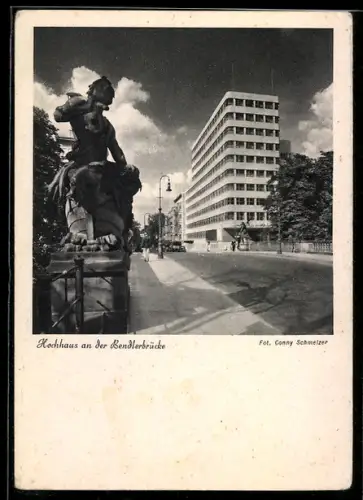 AK Berlin-Tiergarten, Hochhaus an der Bendlerbrücke, Skulptur