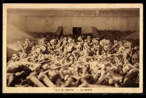 AK N.D. de Lorette, Ly Crypte, Ossements
