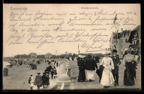 AK Travemünde, Flanieren an der Strandpromenade