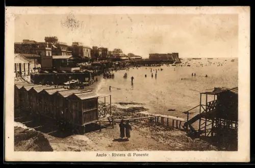AK Anzio, Riviera di Ponente con cabine balneari e bagnanti