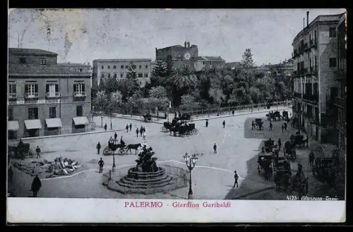 AK Palermo, Giardino Garibaldi con carrozze e pedoni