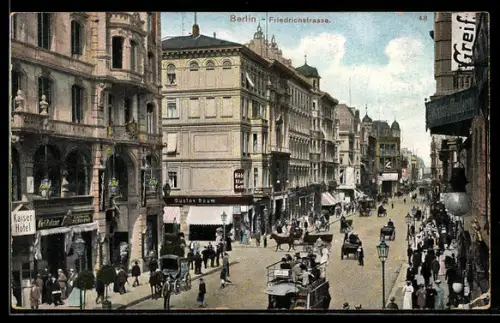 AK Berlin, Kaiser Hotel, Friedrichstrasse Ecke Jägerstrasse, Strassenansicht mit Geschäften