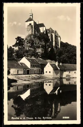 AK Raabs a. d. Thaya, Schloss im Sonnenschein