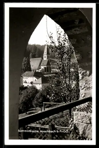 AK Hirschbach b. Freistadt, Kirche durch Fenster gesehen