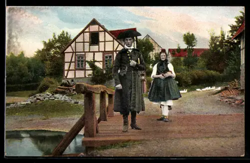 AK Junge Leute aus Hessen in Tracht