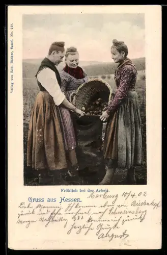 AK Drei Frauen bei der Arbeit, Hessische Tracht