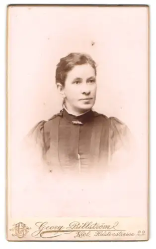 Fotografie Georg Billström, Kiel, Holstenstrasse 22, Porträt einer Dame