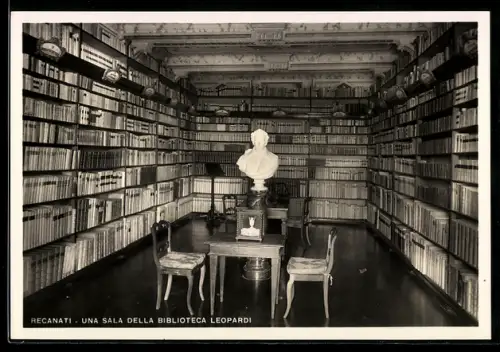 AK Recanati, Una sala della Biblioteca Leopardi