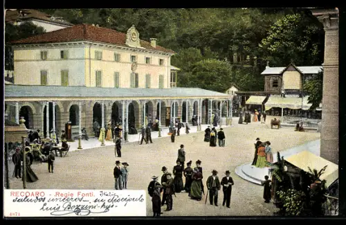 AK Recoaro, Regie Fonti, Vista della piazza con visitatori eleganti e architettura storico