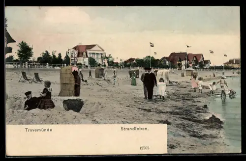 AK Travemünde, Strandkörbe am Strand