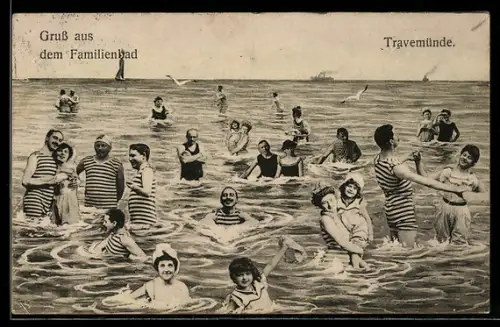 AK Badegäste in Badeanzügen und Badekleidern am Meeresstrand, Fotomontage