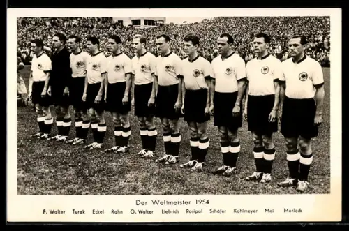 AK Fussballmannschaft im Stadion, Der Weltmeister 1954